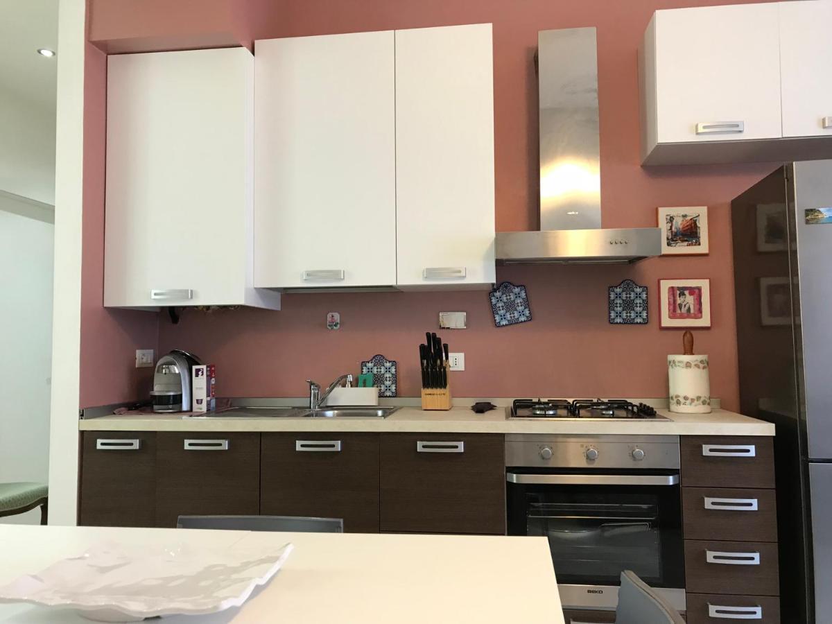 Appartamento Mare Centro 피옴비노 외부 사진
